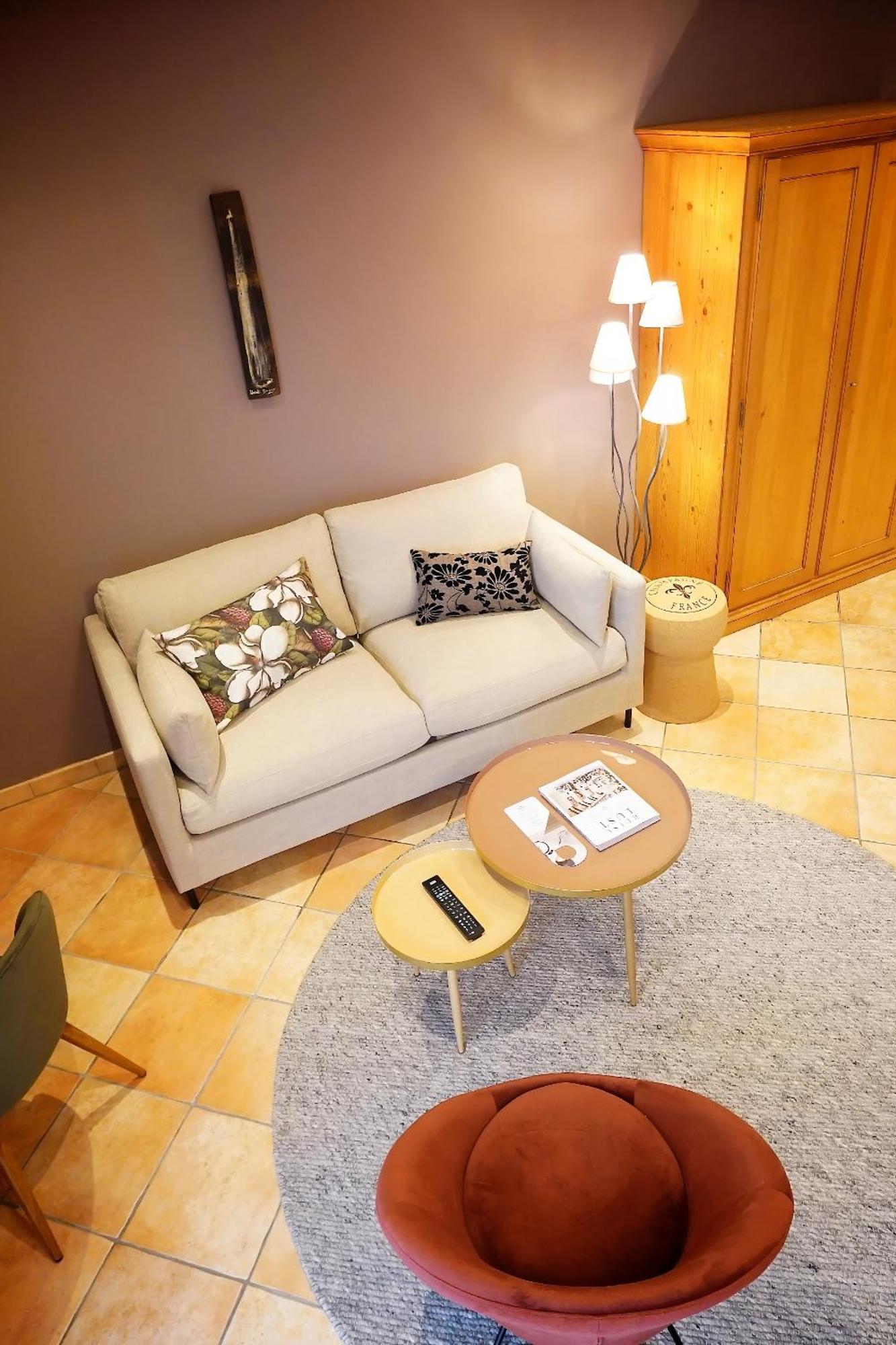 Hotel Zeltinger-Hof - Gasthaus Des Rieslings Целтинген-Рахтиг Стая снимка
