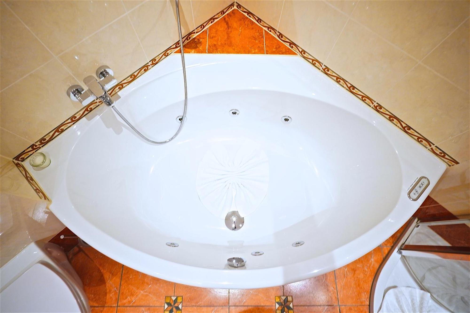 Hotel Zeltinger-Hof - Gasthaus Des Rieslings Целтинген-Рахтиг Стая снимка