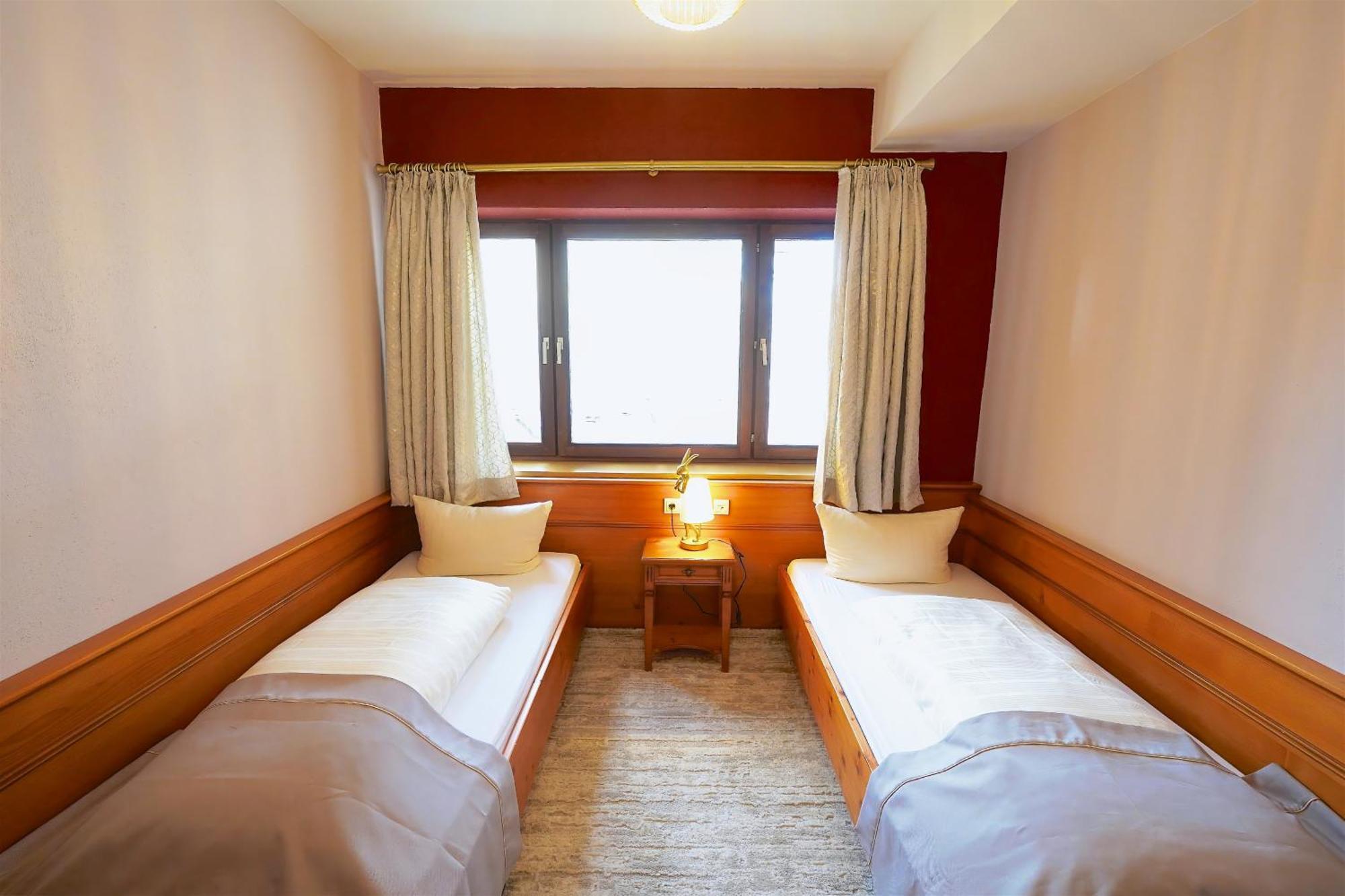 Hotel Zeltinger-Hof - Gasthaus Des Rieslings Целтинген-Рахтиг Стая снимка
