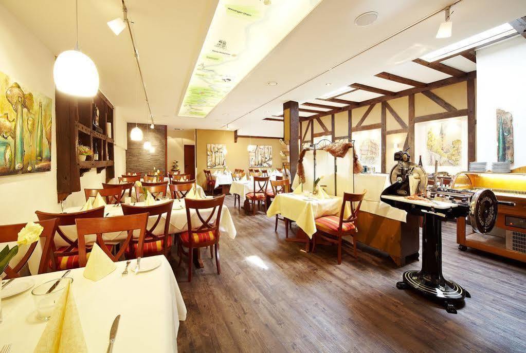 Hotel Zeltinger-Hof - Gasthaus Des Rieslings Целтинген-Рахтиг Екстериор снимка